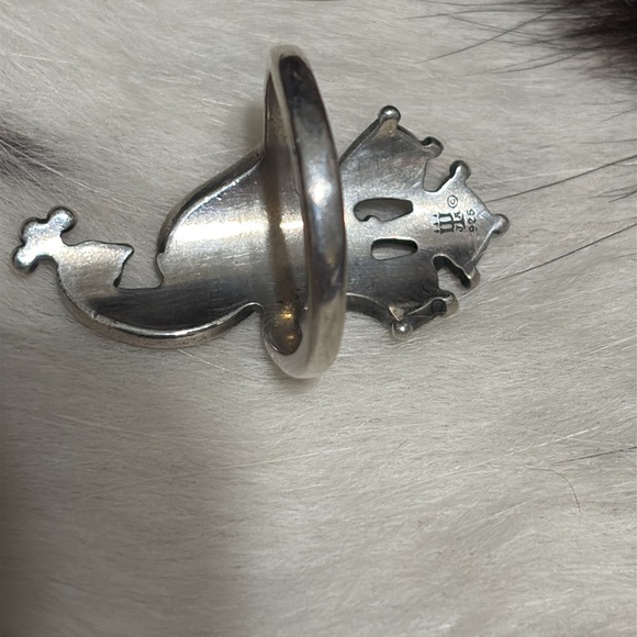 Exquisite and Retired James Avery Peacock Ring - Size 8 - Picture 3 of 4